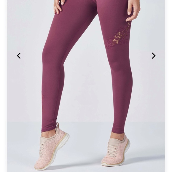 Fabletics Set - Vega Tank + Rocio Legging - Picture 6 of 11